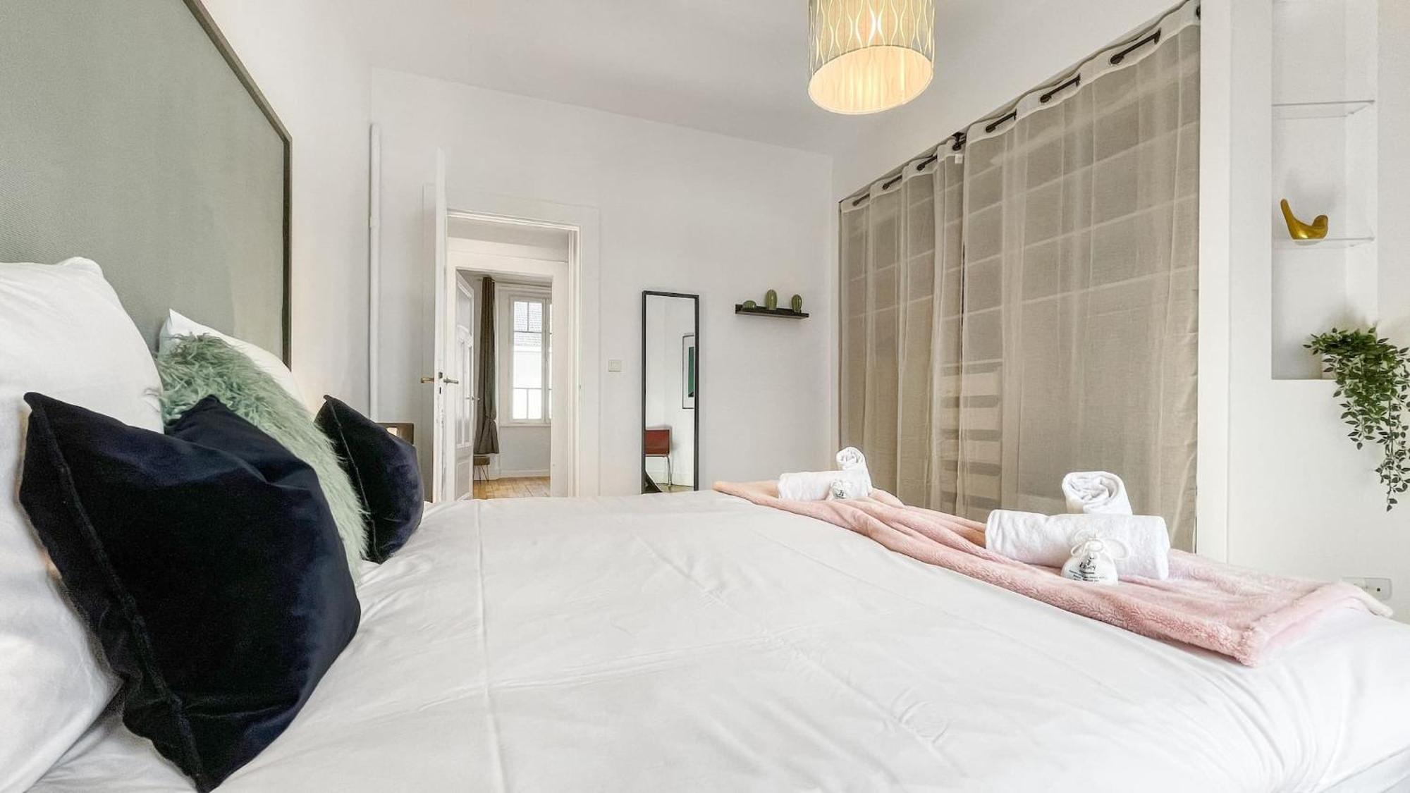 Homey Awesome - Proche Gare Et Tram - Centre-Ville - Balcon Prive - Wifi Gratuit Annemasse Ngoại thất bức ảnh